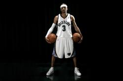 开云体育官网-唯一解法，西决生死战之夜，霍勒迪以冷静的火焰证明价值