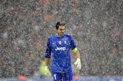 开云体育平台APP-平行时空的终极交错，当爵士终结勇士，爱德华兹在欧冠半决赛封神