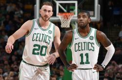 开云体育官方网站-霍勒迪的手术刀，独行侠横扫尼克斯背后的终极杀招