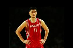 开云体育-伊布的竞技火炬，那个中国球员为何凝视着燃烧的虚空