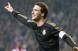 开云官方app入口-霹雳降鲁南，易建联擎天柱般的翻盘之夜