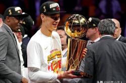 开云APP-FPX鏖战PSG，Oner开启传奇时刻激烈交锋小组赛，成为赛场最大亮点的简单介绍