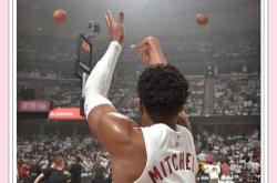 开云官方app入口-惊天逆袭！亚洲球队绝地反击，横扫对手晋级