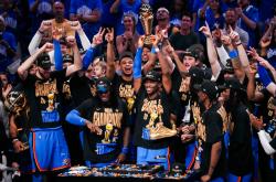 开云体育官方网站-爵士再胜雷霆，系列赛领先