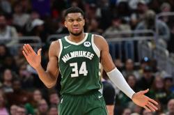 开云体育app-雄鹿力克老鹰，字母哥+近五年未见之状