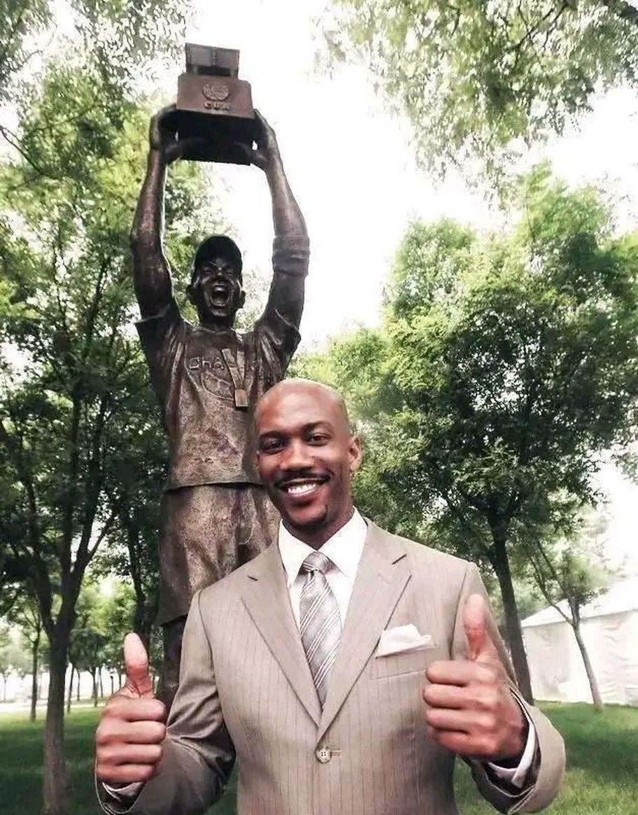 快船力克活塞,马布里奇旧部打出高光表现的简单介绍 快船力克活塞,马布里奇旧部打出高光表现的简单介绍