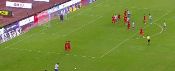 包含队员技战术全面发挥密守反击获胜的词条 包含队员技战术全面发挥密守反击获胜的词条