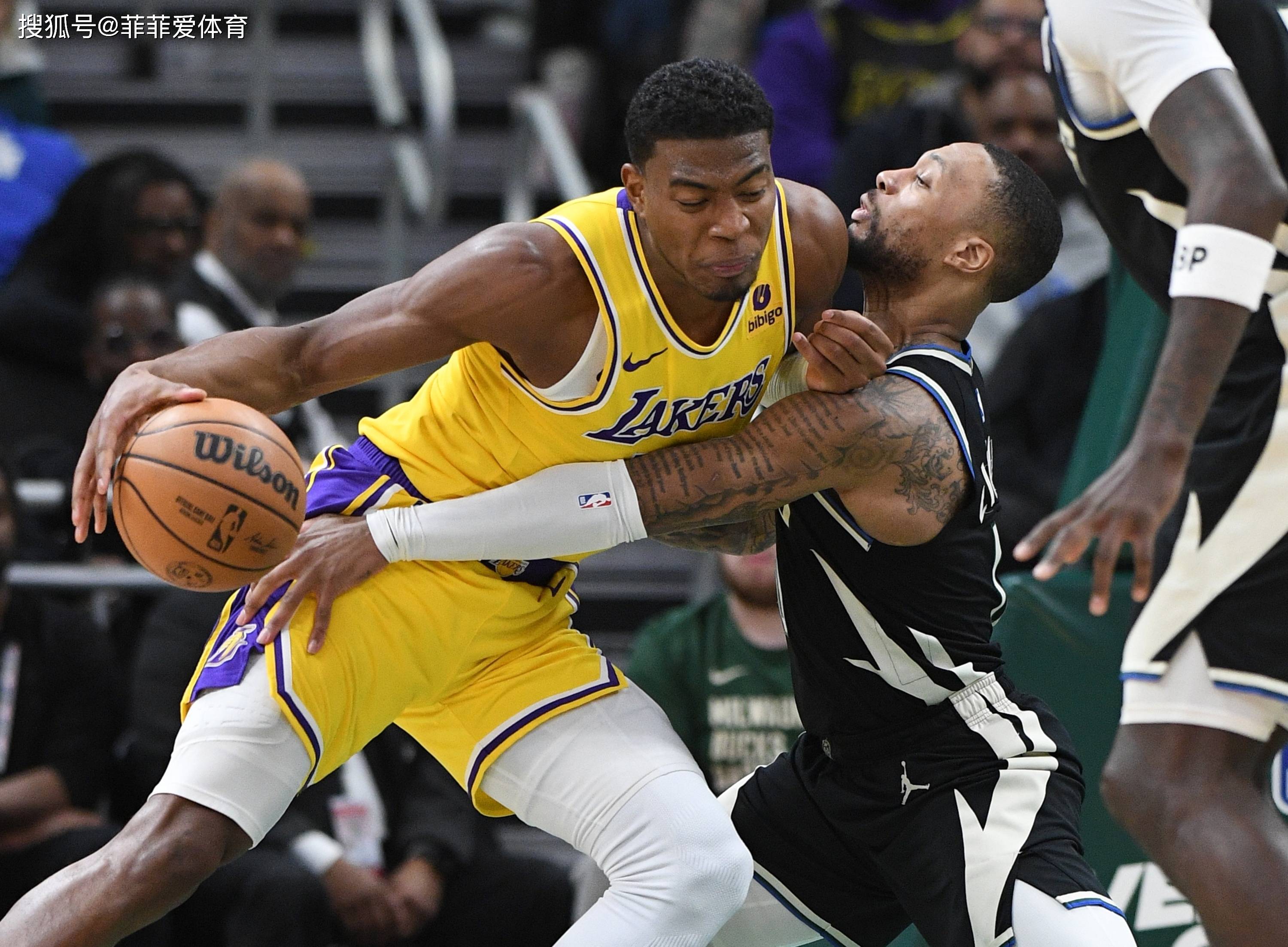 拓荒者擊敗灰熊:利拉德狂轟四十九分完成逆轉的简单介绍 拓荒者擊敗灰熊:利拉德狂轟四十九分完成逆轉的简单介绍