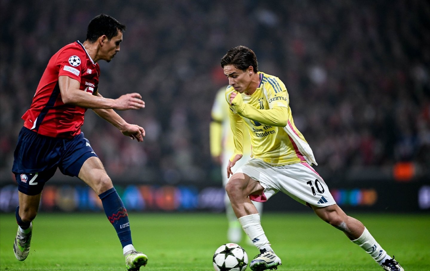 里尔防守成问题，连续两场比赛失分严重