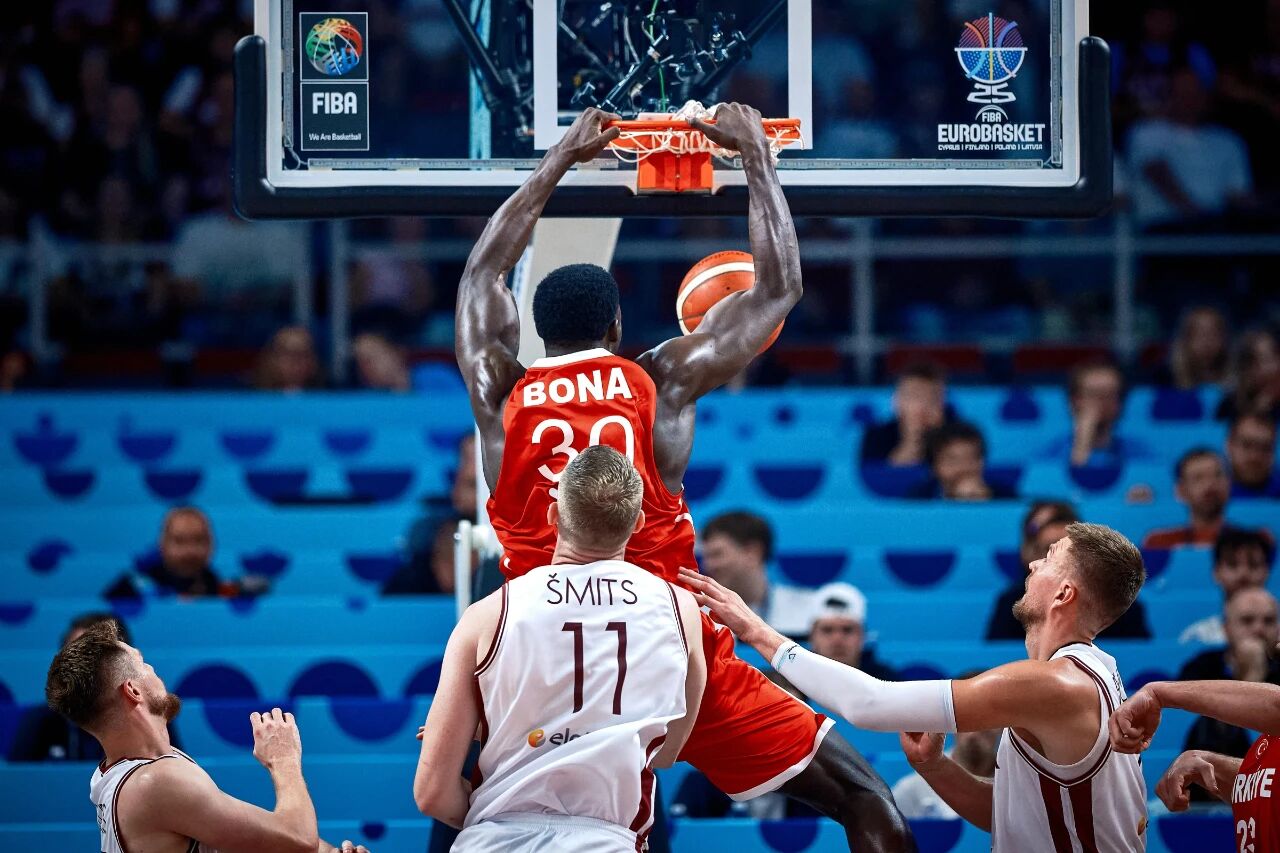 土耳其小胜拉脱维亚，晋级前景暗淡