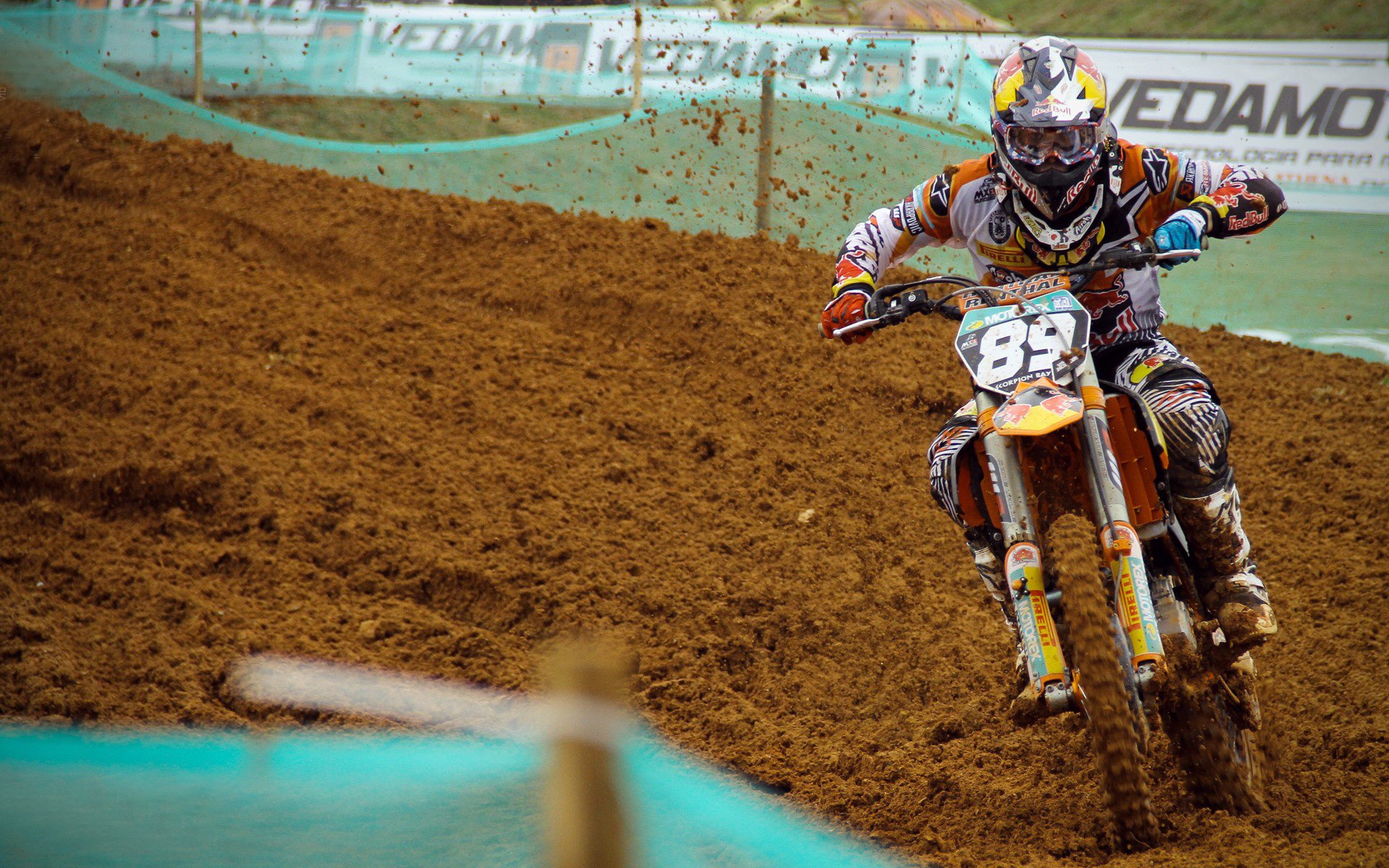 跨越时空的纪录之夜，当上海轻骑掠过范弗利特的神射轨迹