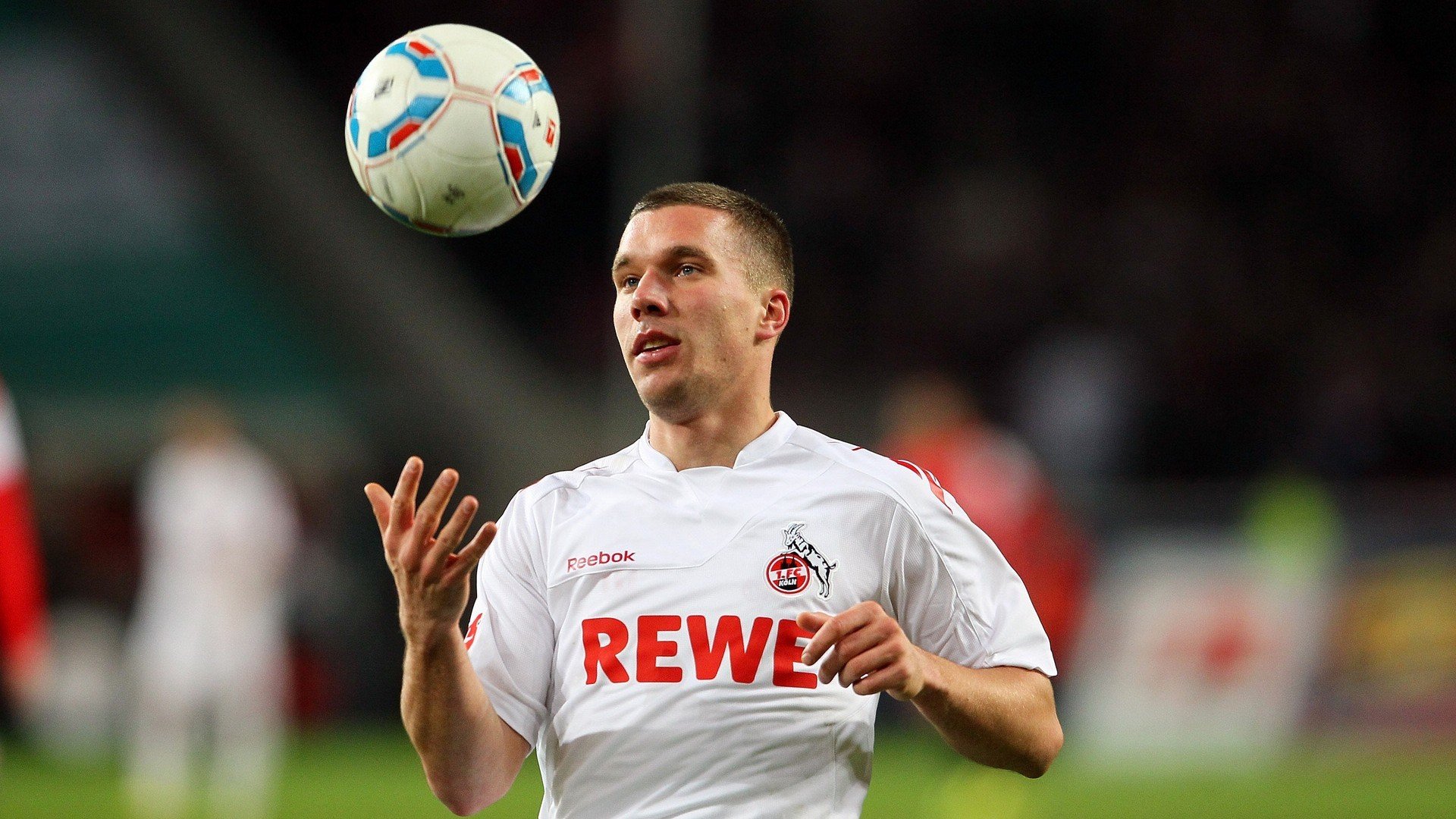 斯坦福桥的叹息，神锋皮克与那场被篡改的足坛记忆